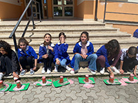 2023-05-23-esperimenti-vulcani-plesso-santalucia-04